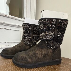 UGG Black Lyla Boots